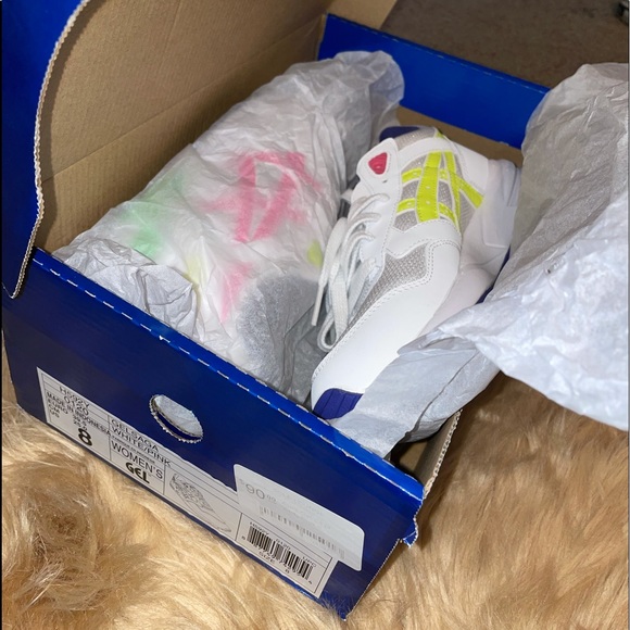 Asics GelSaga - Picture 9 of 10